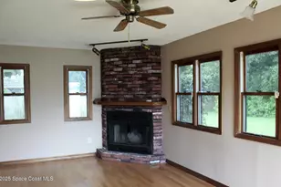 2618 Watkins Dr, Melbourne, FL 32901 - Photo 11