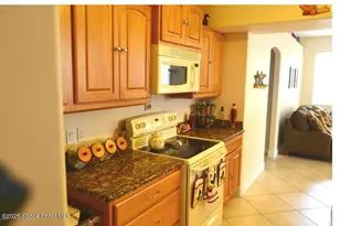 350 SW Gamrott Street SW, Palm Bay, FL 32908 - Photo 3