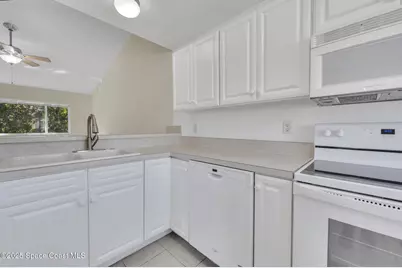 115 Ocean Park Lane #V290, Cape Canaveral, FL 32920 - Photo 5