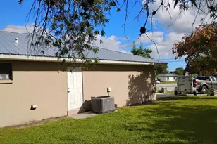 254 Emerson Dr NW, Palm Bay, FL 32907 - Photo 3