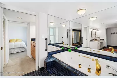 989 N Highway A1A #5, Indialantic, FL 32903 - Photo 15