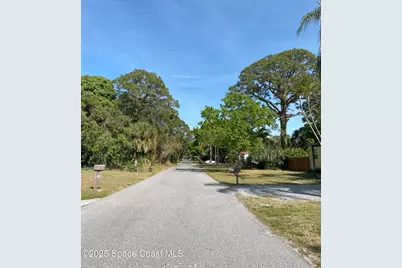 1785 Orris Avenue, Merritt Island, FL 32952 - Photo 7