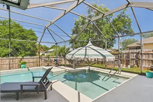 7965 105th Ave, Vero Beach, FL 32967 - Photo 11