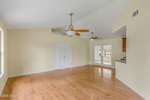 991 Tahiti Ave SE, Palm Bay, FL 32909 - Photo 9