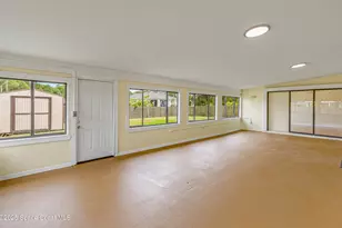 991 Tahiti Ave SE, Palm Bay, FL 32909 - Photo 35