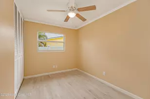 2356 Lakeview Dr, Melbourne, FL 32935 - Photo 21