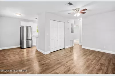 1325 17th Court SW, Vero Beach, FL 32962 - Photo 5