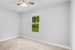 1325 17th Ct SW, Vero Beach, FL 32962 - Photo 17