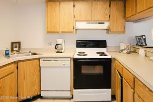 1680 Sunny Brook Ln, Palm Bay, FL 32905 - Photo 7