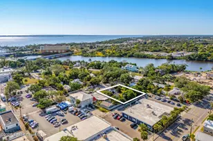 2106 Vernon Pl, Melbourne, FL 32901 - Photo 1