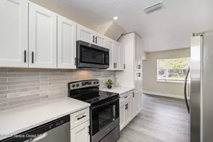 1107 Woodlawn Rd, Rockledge, FL 32955 - Photo 17