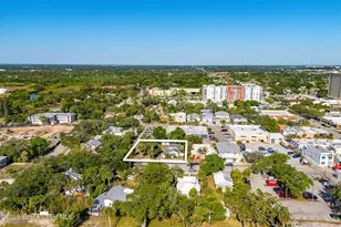 2106 Vernon Pl, Melbourne, FL 32901 - Photo 11