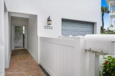 2711 S Highway A1A, Melbourne Beach, FL 32951 - Photo 7