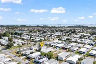 641 Hyacinth Cir, Barefoot Bay, FL 32976 - Photo 3