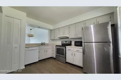 2016 N Grant Place N #101, Melbourne, FL 32901 - Photo 3