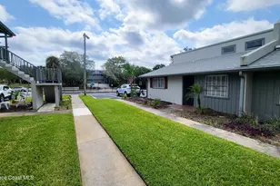2016 N Grant Pl N, Melbourne, FL 32901 - Photo 17