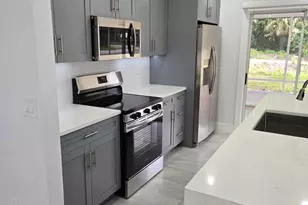 400 Koutnik Rd SE, Palm Bay, FL 32909 - Photo 9