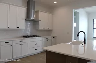 2447 Spur Dr, Melbourne, FL 32940 - Photo 5