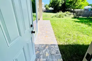 401 Homestead Ave NE, Palm Bay, FL 32907 - Photo 31