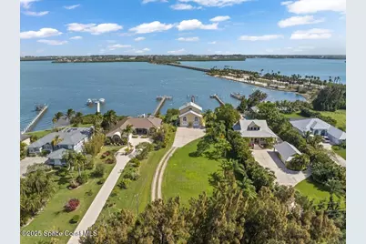 8820 44th Avenue, Sebastian, FL 32958 - Photo 7