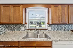 2425 Allan Adale Rd, Melbourne, FL 32935 - Photo 15