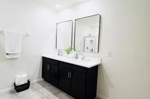 841 Old Country Rd S E, Palm Bay, FL 32909 - Photo 9