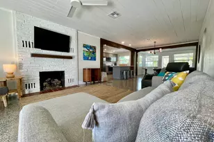 132 E Gadsden Ln, Cocoa Beach, FL 32931 - Photo 5