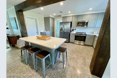 132 E Gadsden Lane, Cocoa Beach, FL 32931 - Photo 11