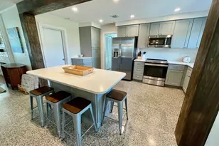 132 E Gadsden Ln, Cocoa Beach, FL 32931 - Photo 11