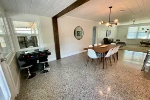 132 E Gadsden Ln, Cocoa Beach, FL 32931 - Photo 17