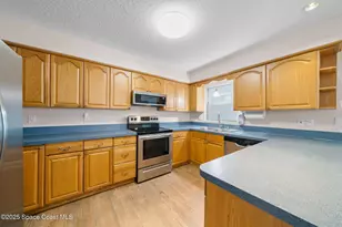 502 Blackhorse St SE, Palm Bay, FL 32909 - Photo 9