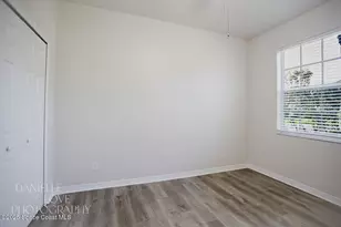 1110 8th Pl, Vero Beach, FL 32960 - Photo 13