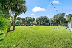 9633 Honeysuckle Dr, Sebastian, FL 32976 - Photo 25