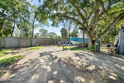 9633 Honeysuckle Drive, Sebastian, FL 32976 - Photo 27