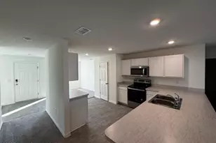 1030 Pasadena Rd SE, Palm Bay, FL 32909 - Photo 5