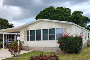 451 Papaya Cir, Barefoot Bay, FL 32976 - Photo 3