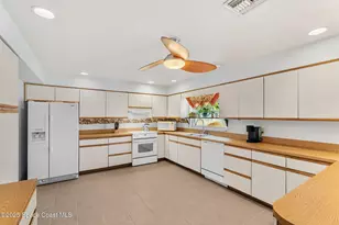 440 Pine Tree Dr, Indialantic, FL 32903 - Photo 9