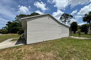 1078 Altamira St NW, Palm Bay, FL 32907 - Photo 3