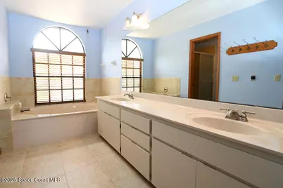 1214 Island Green Drive NE #B3-9, Palm Bay, FL 32905 - Photo 17