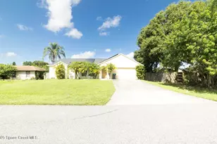 458 Beauregard Ave NE, Palm Bay, FL 32907 - Photo 1