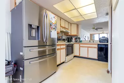 201 International Drive #722, Cape Canaveral, FL 32920 - Photo 11