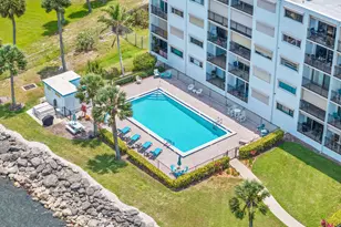 3901 Dixie Hwy NE, Palm Bay, FL 32905 - Photo 3