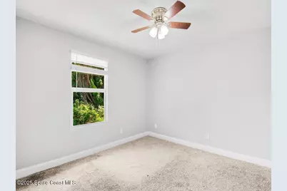 1325 17th Court SW, Vero Beach, FL 32962 - Photo 19