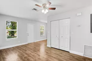 1325 17th Ct SW, Vero Beach, FL 32962 - Photo 7