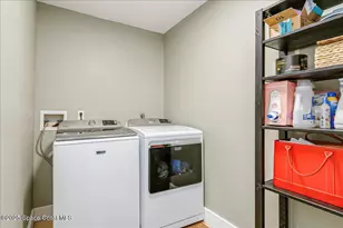 1362 York Cir, Melbourne, FL 32904 - Photo 25