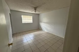 205 Bristol Ln, Melbourne, FL 32935 - Photo 9