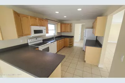 1101 Sioux Drive, Indian Harbour Beach, FL 32937 - Photo 7