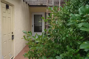 8705 Hibiscus Ct, Cape Canaveral, FL 32920 - Photo 3