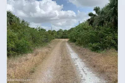 2457 Bolton Avenue SW, Palm Bay, FL 32908 - Photo 5