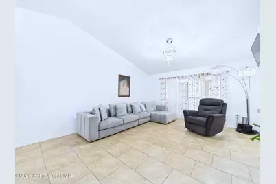 1515 Huntington Lane #924, Rockledge, FL 32955 - Photo 9